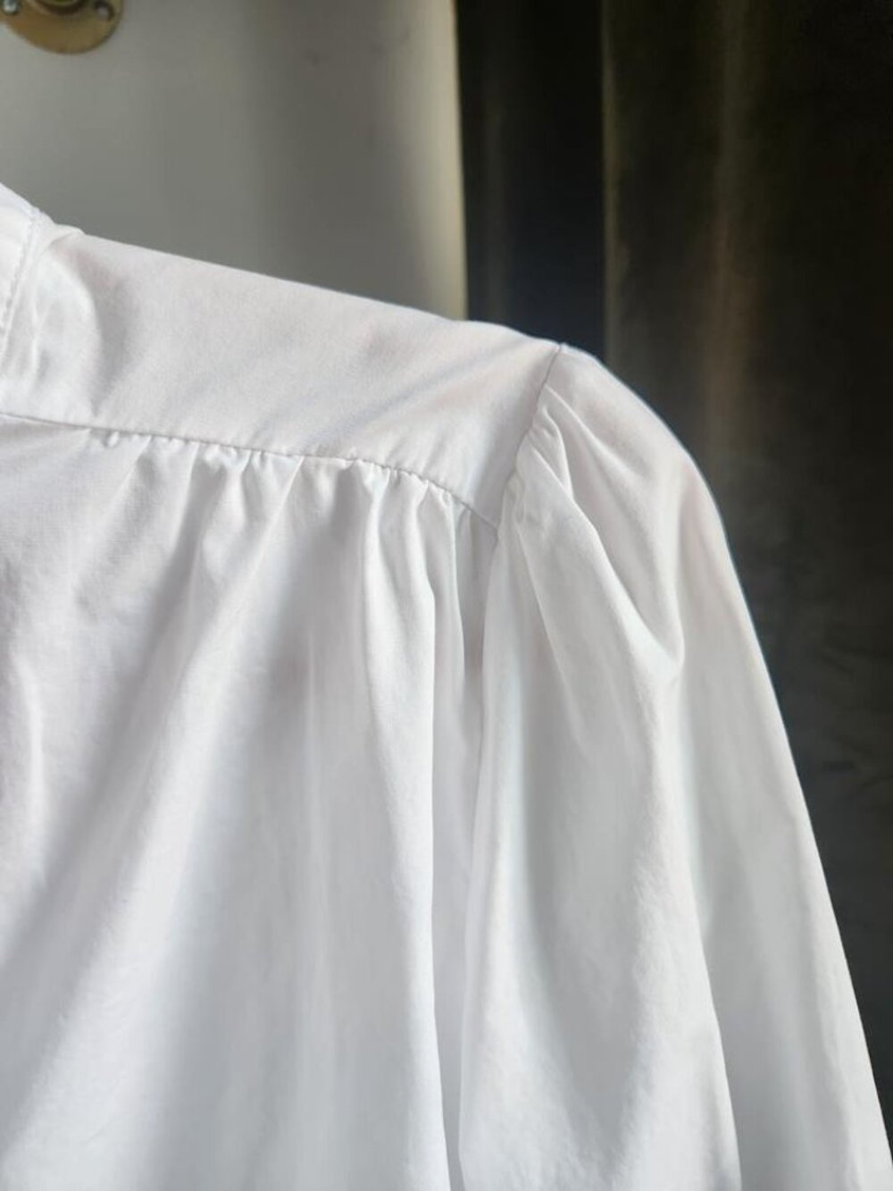Mazik Victorian Womens White Ruffle High Neck Long Sleeve Blouse SZ S - Picture 4 of 7